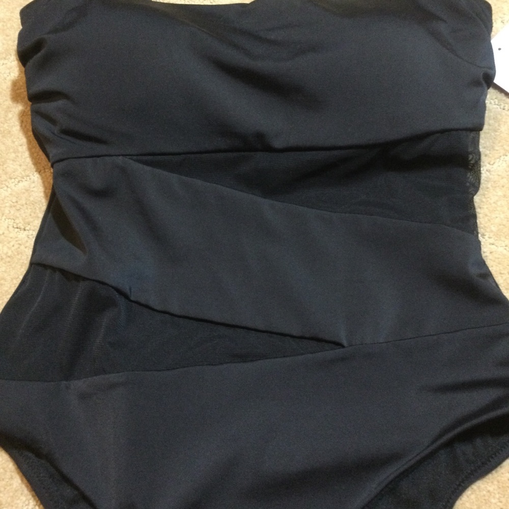 Swimsuits For All NWT Mesh Wrap Bandeau One-Piece Swimsuit, 4 - Picture 4 of 9